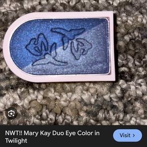 Mary Kay Eyeshadow in Twilight Blue